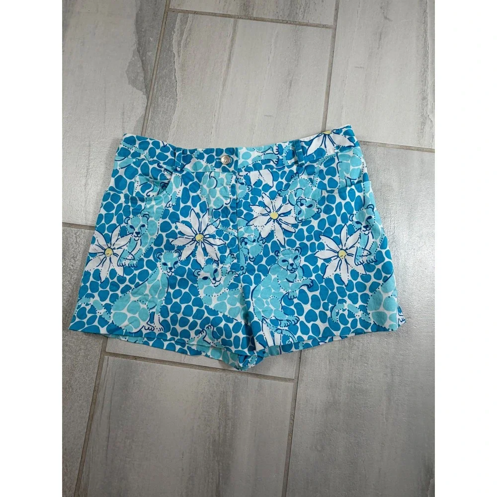 Lilly Pulitzer Blue White Floral Animal Print Shorts Size 8 Cheetah Pebble